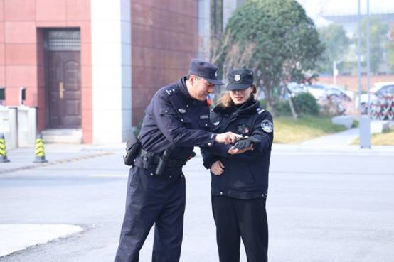 https://www.kfwyxy.edu.cn/__local/0/94/B7/225B12F8735595C2DA5AABECE16_00E4D5F6_6085.jpg