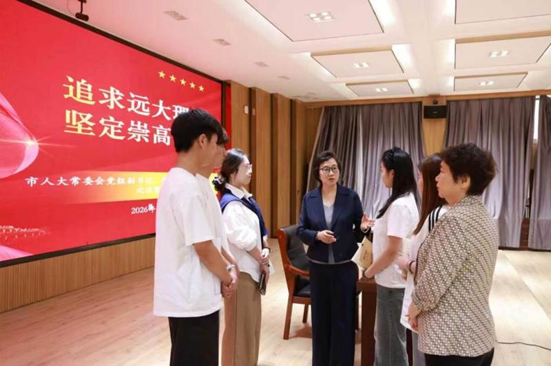 说明: https://www.kfwyxy.edu.cn/__local/4/1A/89/BE4332418E9EC3FCDDEFDFDB093_B0819221_14F01.png