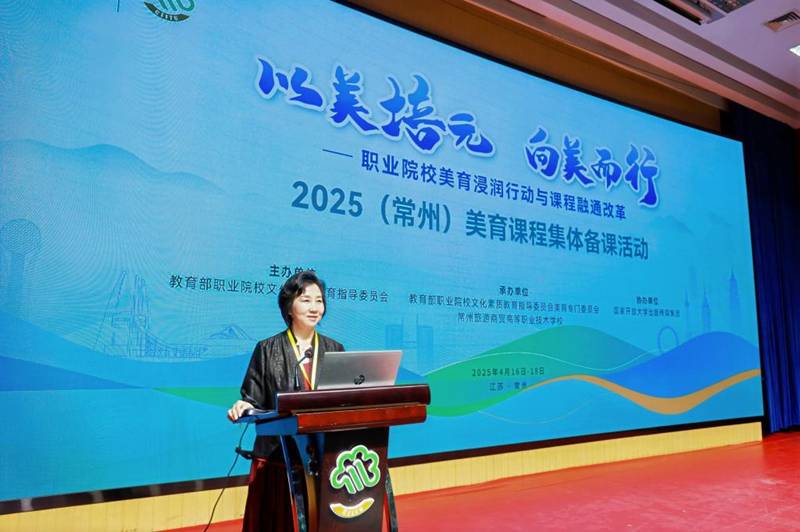 https://www.kfwyxy.edu.cn/__local/E/E6/F7/E70D6FC98CEBB2F03CA8D382F2F_C5315E64_15E5C.jpg