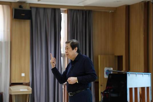 https://www.kfwyxy.edu.cn/__local/1/6C/E3/0DFDD04520CE08EFC81F702F0BD_63694BCA_8117.png