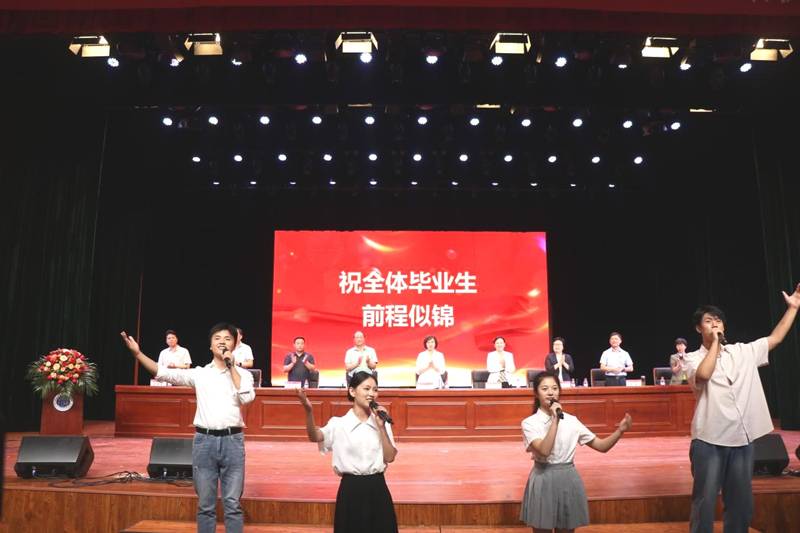 https://www.kfwyxy.edu.cn/__local/F/B5/34/2099C6DACACC467ADB8EA0AADE4_98A3124E_24618.jpg