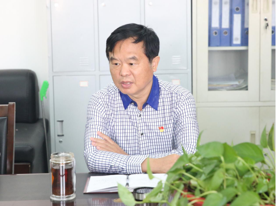 校党委书记任洪河到思政教学部调研工作