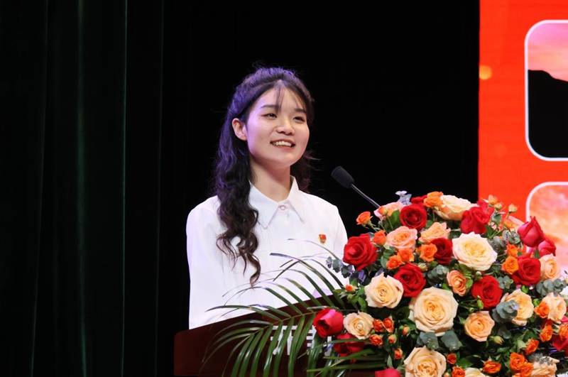 https://www.kfwyxy.edu.cn/__local/C/46/45/28B73FCEC39F2F75349DC8B6391_6069DA56_21FFC.jpg
